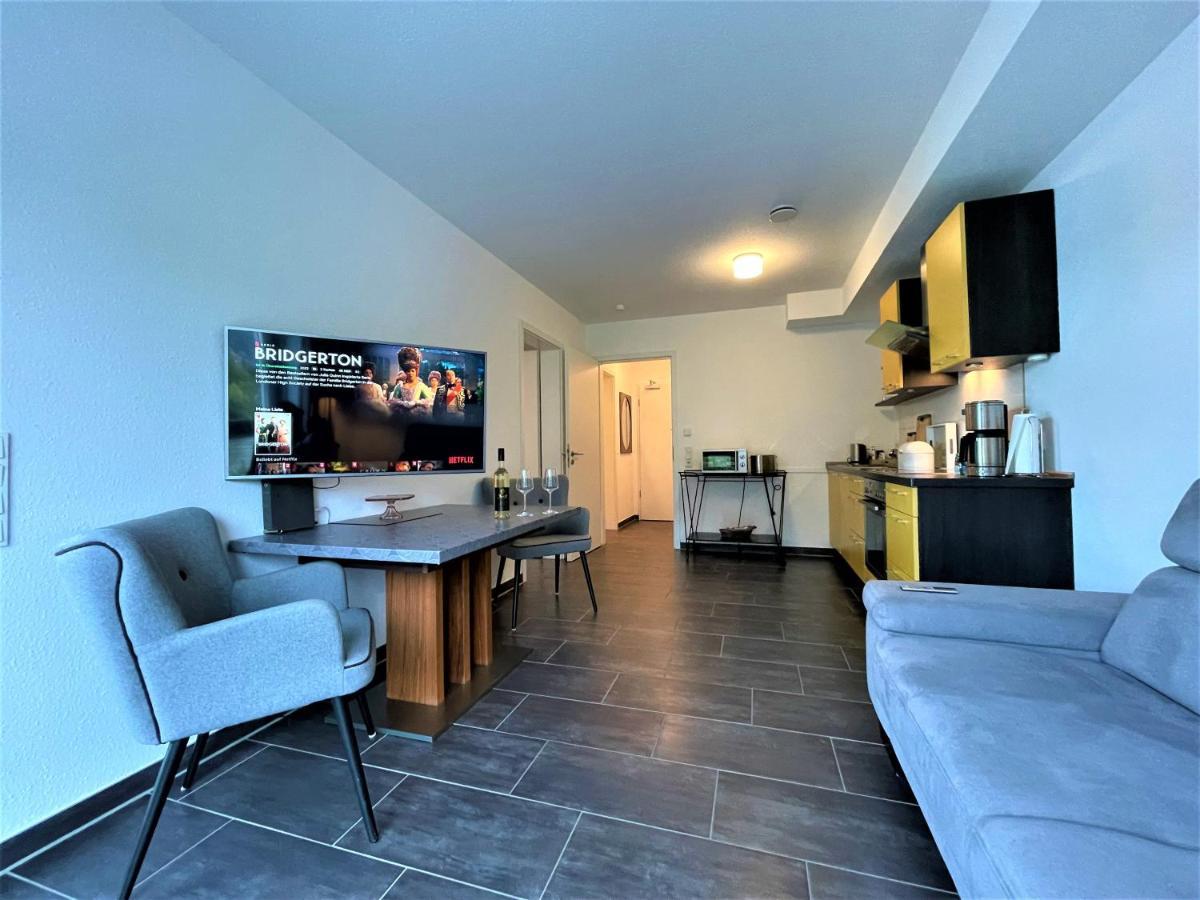 Moselpromenade Villa Moselufer, Panorama & Burg Cochem Blick, Netflix, Balkon Exterior photo